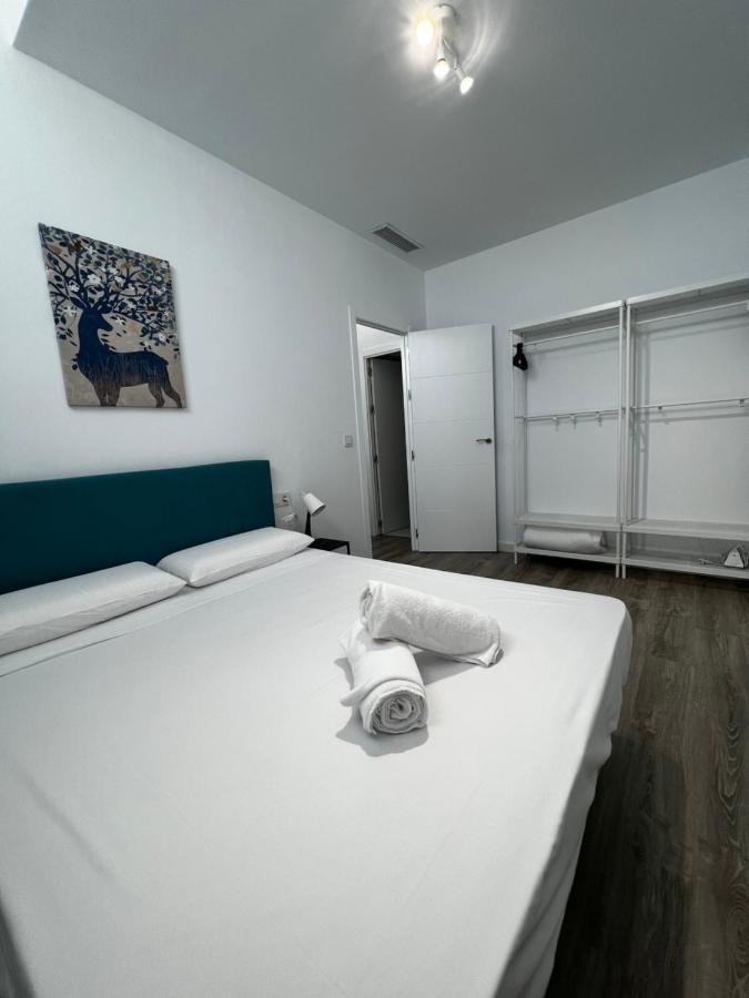 Los Almendros - Free Parking Cordoba Exterior photo
